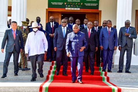 President Evariste Ndayishimiye welcomes President Museveni