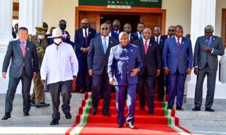 President Evariste Ndayishimiye welcomes President Museveni